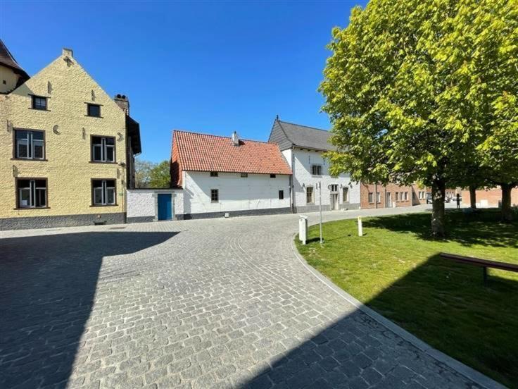 Willa Begijnhof 9 Sint-Truiden Zewnętrze zdjęcie